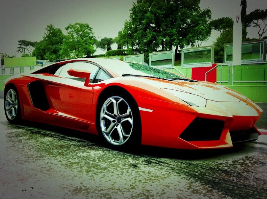  Lamborghini Aventador LP700-4 2011 года  (фото 33 из 204)
